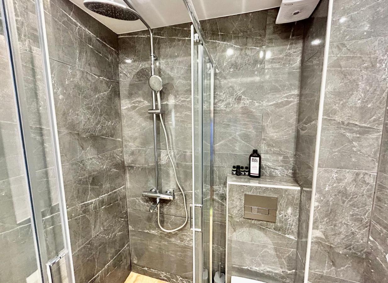Port Twins Suites No1 Πειραιάς Εξωτερικό φωτογραφία